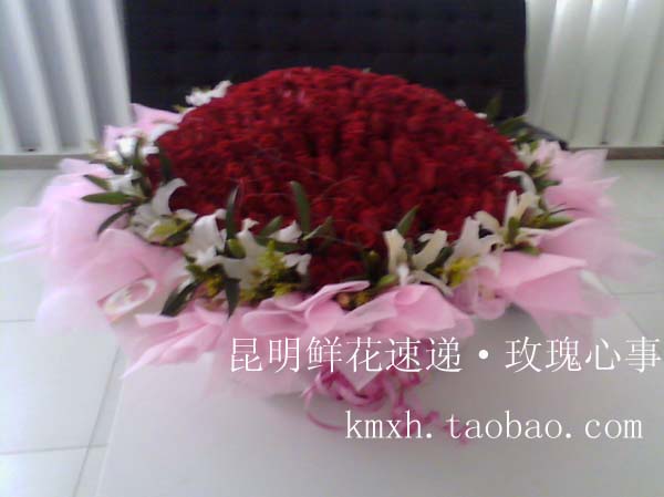 【皇冠信譽】昆明鮮花速遞-昆明鮮花-每天想念紅玫瑰-365朵配百合在類目 鮮花速遞/花卉仿真/綠植園藝, 鮮花速遞(同城)中 - 來自Buy2taobao.com提供專業的淘寶代購服務