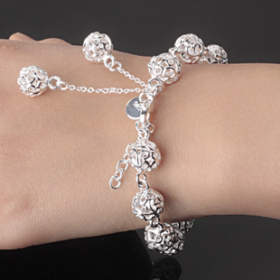 镂空玲珑球手链...