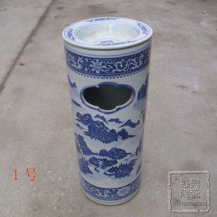 景德镇陶瓷垃圾桶瓷器垃圾桶青花山水画 荷花图陶瓷垃圾桶在类目 家庭/个人清洁工具, 家务/地板清洁用具, 垃圾桶/垃圾架, 垃圾桶中 - 来自Buy2taobao.com提供专业的淘宝代购服务