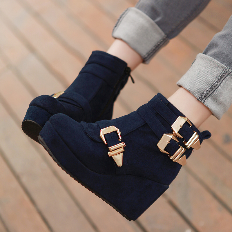 短靴厚底松糕鞋皮...