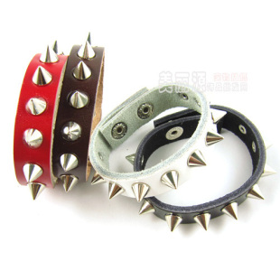  特价 欧美饰品批发 朋克情侣手链 铆钉 皮质手饰 男女通用 礼品