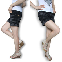 春夏短<span class=H>裤</span>女有大码灰黑色牛仔短<span class=H>裤</span>弹力好棉<span class=H>短靴</span><span class=H>裤</span>撞色绣花直筒短装