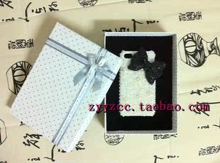 包精美包装可爱圆点礼品盒(另外购买需付运费)