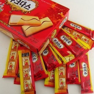  特价！韩国经典美味 CROWN可拉奥饼干/可瑞安夹心蛋卷(奶油)/饼干