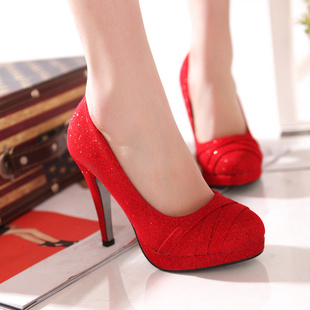  新款结婚鞋子 新娘鞋婚鞋 红色 金色 防水台红鞋 新娘 高跟鞋