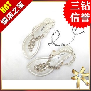特价促销！2012夏季新款串珠玻璃闪亮夹脚大码凉鞋 平底鞋 女鞋