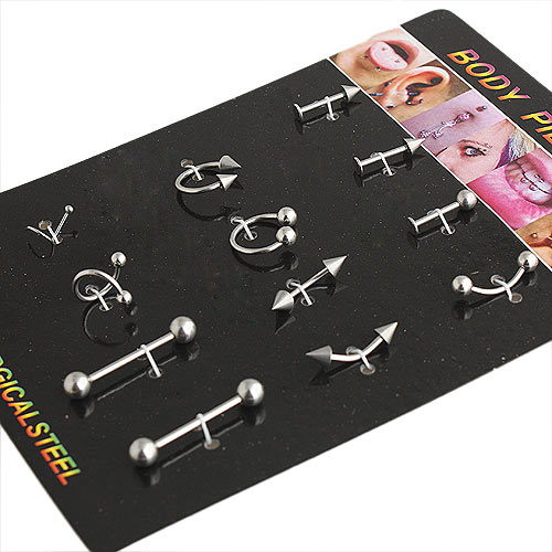 【鼻钉<em>唇钉</em>耳钉】_打鼻钉的<em>照片</em>_刚打耳洞要