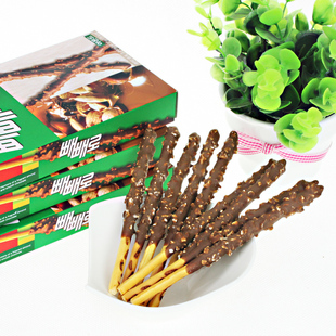 馋嘴屋零食 不能抗拒的美味 韩国乐天杏仁巧克力棒 32g真的好滋味