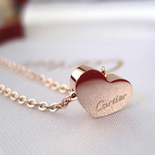 Cartier Cartier collar de acero simple amor de titanio nuevas subió las mujeres collar de oro