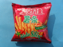  名牌产品 正品 休闲食品零食 上好佳  番茄味薯条【膨化食品】