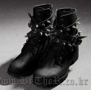  秋冬潮流高帮男鞋 韩版时尚铆钉靴 朋克男靴子 休闲户外靴牛仔靴