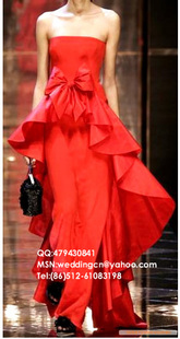 巴黎时装秀 大蝴蝶结 红色的礼服 超值晚礼服