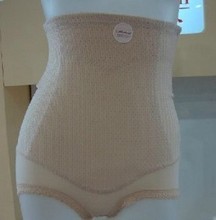 <em>品牌</em>内衣 <em>赏心</em>内衣专柜 家居服_店铺掌柜:红狼