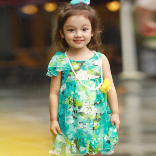Collision color princesses dress dress family installed 