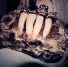 Alexander McQueen�ݻ��¶���Ƥë ��ָ���������ָ�ְ�