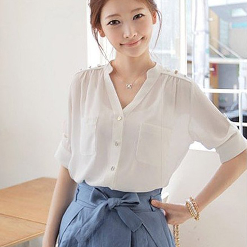 宽松白色雪纺衬衫...
