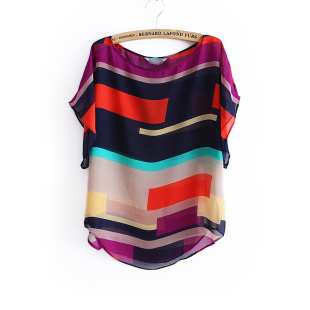 2012 Summer new personalities in Europe and loose irregular graphic prints round neck bat sleeve chiffon shirt WT1535