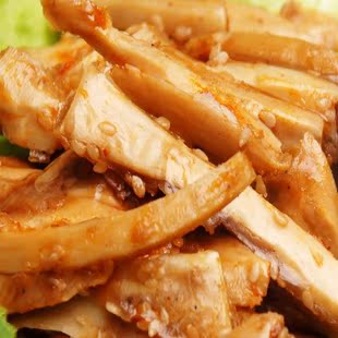  内蒙古特产沁牧原香辣牛板筋特价 团购好吃的零食250g鲜辣条