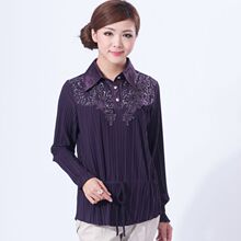 中<span class=H>老年</span>女<span class=H>装</span>T恤气质<span class=H>妈妈</span><span class=H>装</span>春<span class=H>装</span>夏<span class=H>装</span><span class=H>外套</span>衬衫女中年南韩丝女<span class=H>装</span>上衣
