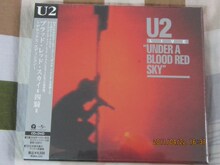 U2-Under a blood red sky����ֳ��հ����洿ԭ����CD+DVD