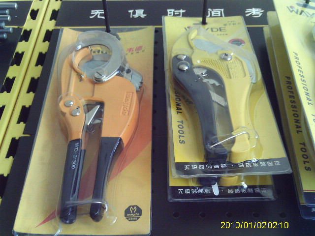 高档轻型PVC管子割刀/钳子/五金工具/PVC管子剪 玉虎磨料磨具在类目 五金/工具, 手动工具, 刀, 管子割刀中 - 来自Buy2taobao.com提供专业的淘宝代购服务