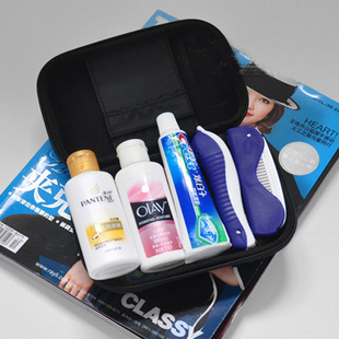  T 欣云户外旅行便携洗漱套装 高质量抗压防水洗漱包 带洗漱用品