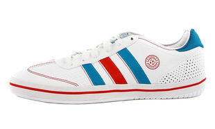  新款 阿迪达斯男鞋 运动鞋 Adidas男式足球鞋 G40483