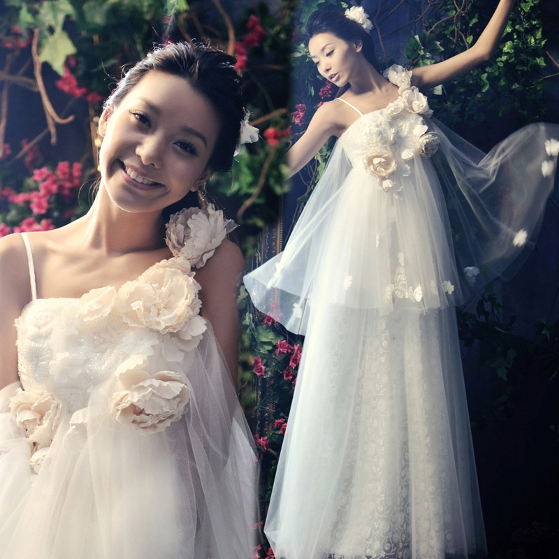 韩版精品婚纱甜美公主吊带花朵连衣裙2013新款高腰婚纱胖MM大码孕妇可穿 韩版精品婚纱甜美公主吊带花朵连衣裙2013新款高腰婚纱胖MM大码孕妇可穿