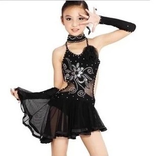 儿童拉丁舞表演服装，女童少儿拉丁舞服拉丁，黑色比赛裙