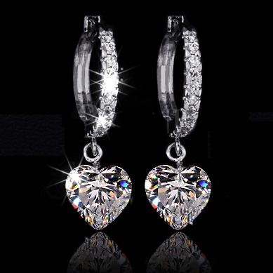E451 love simulation zircon earrings crystal diamond earrings diamond Austrian crystal earrings to booking