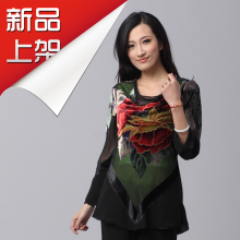 淘宝网2012新款加大码女装妈妈装春秋装新品T恤 胖mm夏装长袖真丝绒上衣