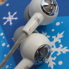 JBL Reference 220 ���� MP3���������ö������ʽ����