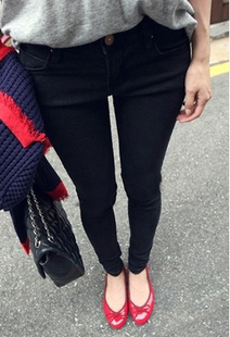  特价 欧美原单品质女装长裤显瘦女式牛仔裤黑色小脚裤潮女裤子