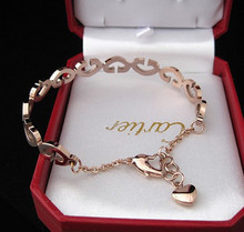 Corazón a corazón hebilla de pulsera de cerca el valor Cartier pulsera de Cartier en oro rosa de cadena abierta