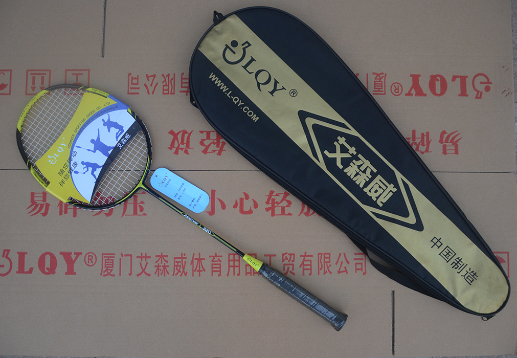 艾森威正品特价包邮全碳素训练超轻情侣家庭羽毛球拍送拍套|ruв категории движение/йога/фитнес/фанаты товаров, бадминтон, бадминтон ракетки - от Buy2taobao.com для оказания профессиональной услуги покупки агента Taobao