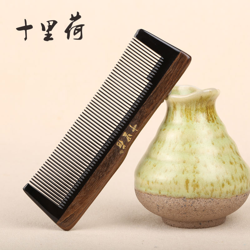 天然牛角梳木头梳子檀木梳头梳男士密齿梳保健梳子木梳刻字女礼物在类目 家庭/个人清洁工具, 个人洗护清洁用具, 梳子/便携用镜, 梳子/化妆梳/按摩梳中 - 来自Buy2taobao.com提供专业的淘宝代购服务