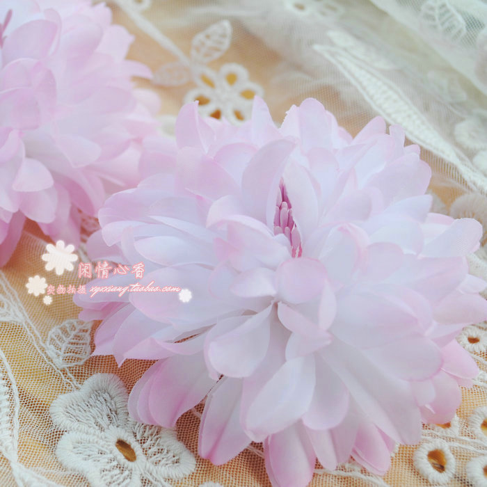 渐变丽菊布花/DIY服装手工辅料,手捧花鞋花胸花材料,9.9元3朵在类目 居家布艺, 缝纫DIY材料、工具及成品, 缝纫DIY配件/辅料/配饰, 珠子/钻饰/花朵等配饰中 - 来自Buy2taobao.com提供专业的淘宝代购服务