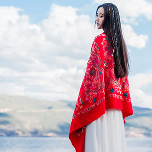 秋冬季西藏尼泊尔刺绣花仿羊绒女大红披肩，民族风围巾加厚两用斗篷