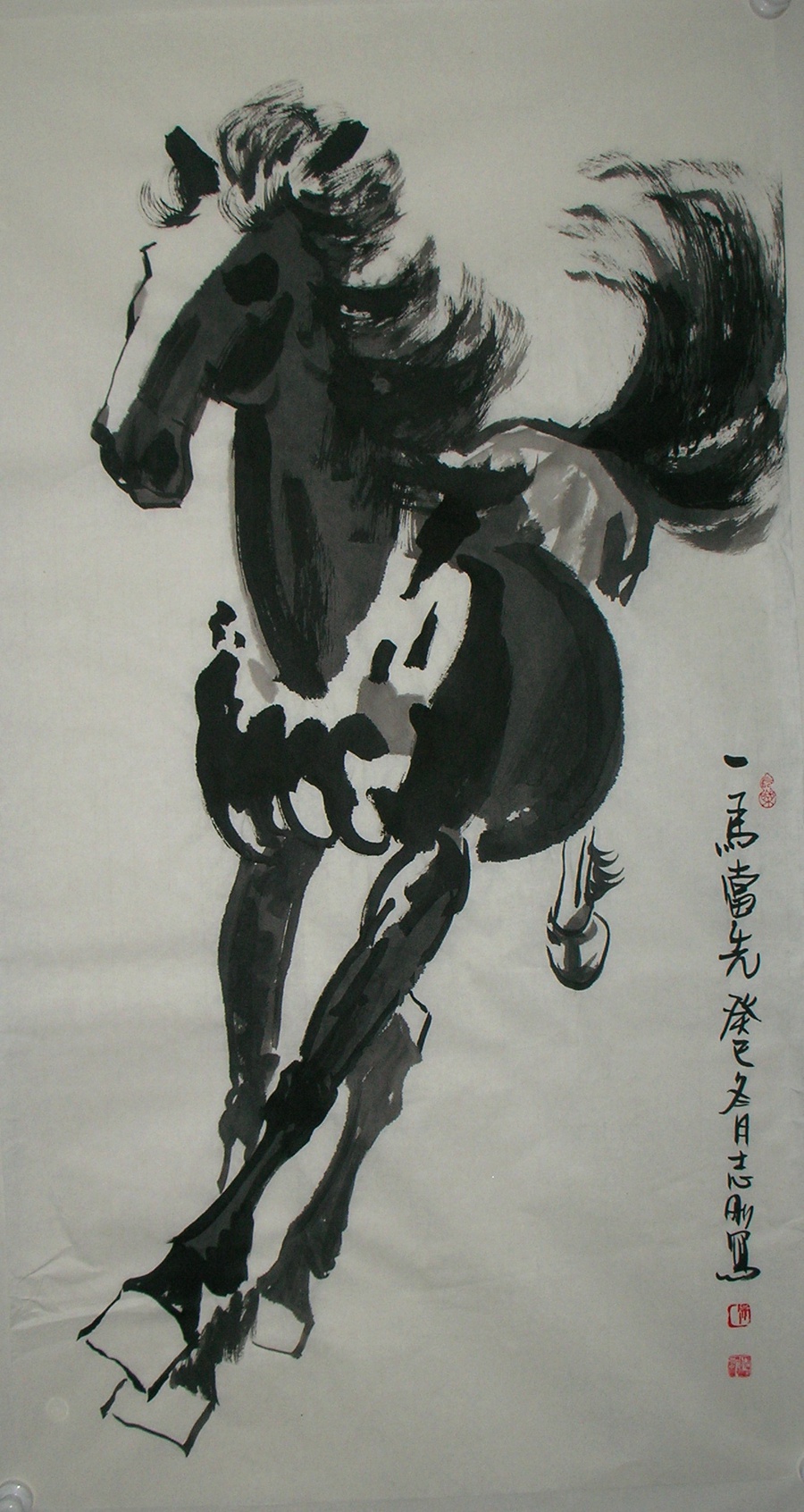 吴志刚三尺竖幅手绘真迹写意水墨中国画《一马当先》徐悲鸿奔骏马|ruв категории Домашний быт, декоративная живопись, китайская живопись - от Buy2taobao.com для оказания профессиональной услуги покупки агента Taobao