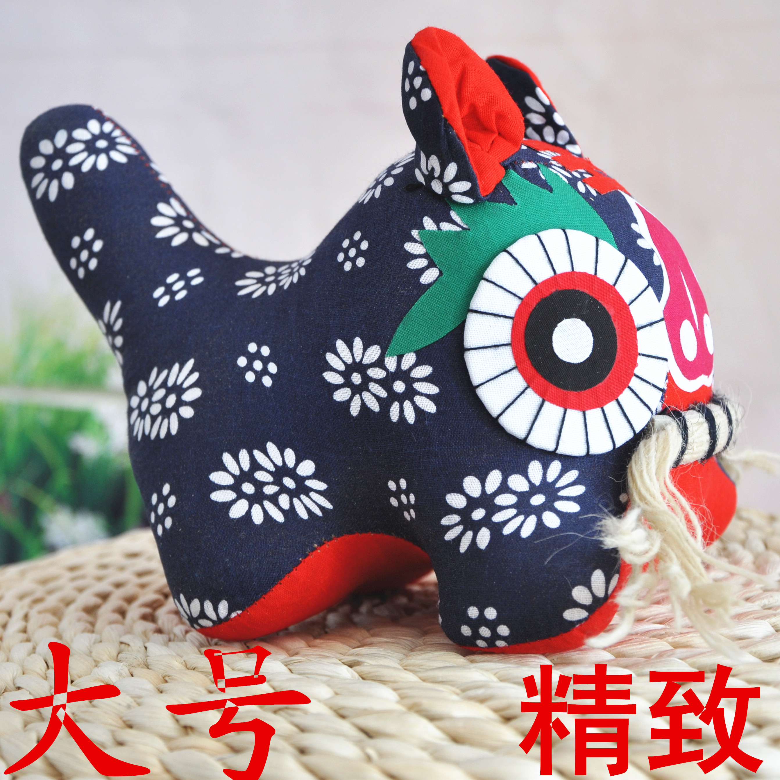 特色中国民间工艺品手工布老虎传统民俗辟邪镇宅创意摆件送老外在类目 特色手工艺, 地区民间特色手工艺, 布老虎中 - 来自Buy2taobao.com提供专业的淘宝代购服务