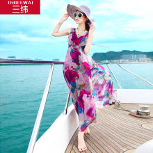 三纬2018夏季新款桑蚕丝V领印花裙欧美风格时尚真丝连衣裙图片
