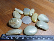 20917新疆和田玉龙，喀什河青玉籽料原石10颗3cm左右偏白色