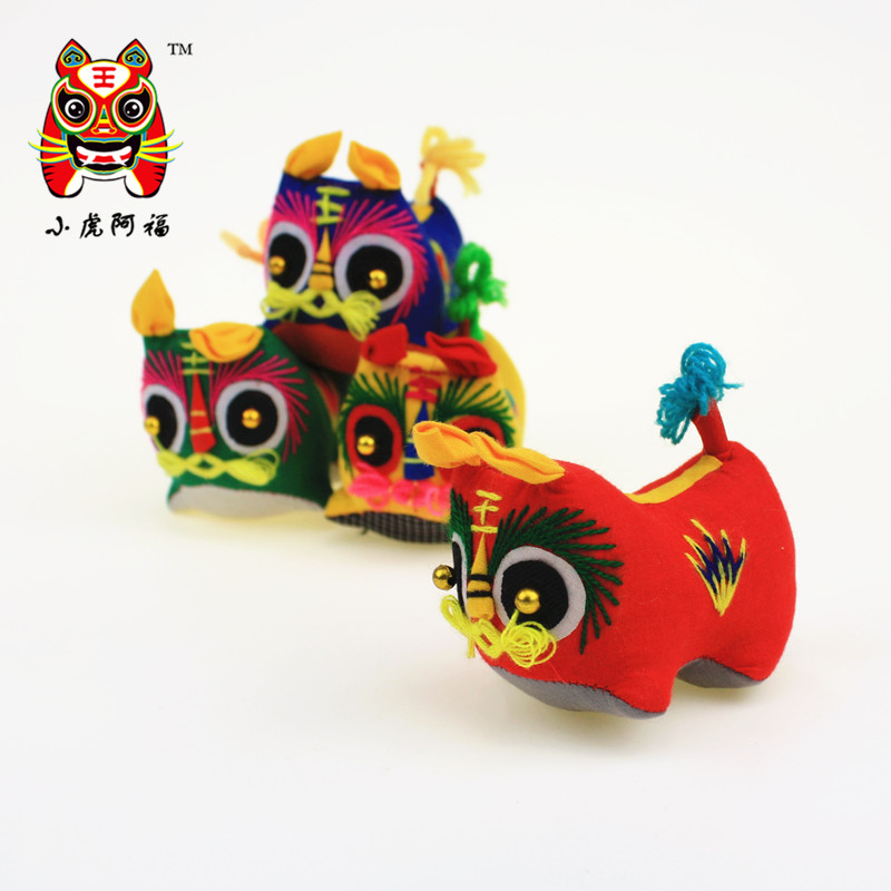小虎阿福 纯手工布老虎 祝福布老虎 小号/中号 宝宝满月周岁辟邪|ruв категории Ручная работа, области народных ремесел, ткань, тигр - от Buy2taobao.com для оказания профессиональной услуги покупки агента Taobao