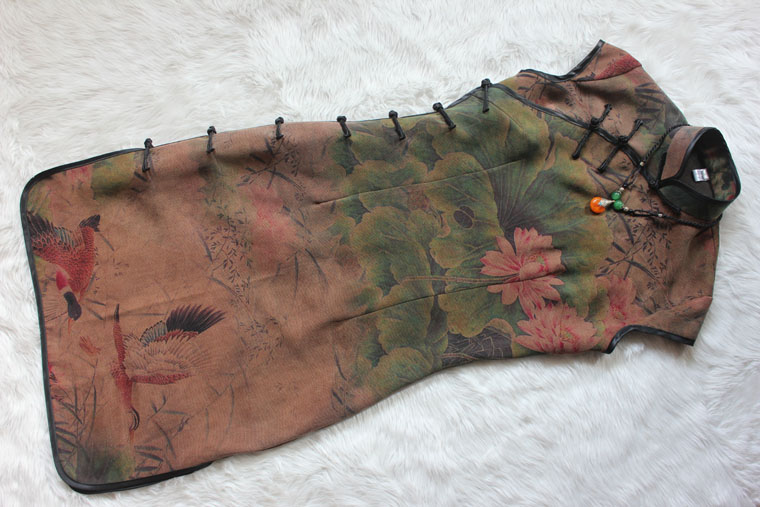 江南园梦之雁过荷塘（绿）绢纺香云纱旗袍