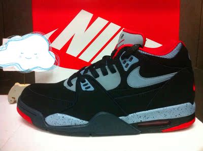 上下架计划:土豆台湾代购 NIKE Air Flight 89 紫葡萄 AJ4兄弟款 黑红水泥