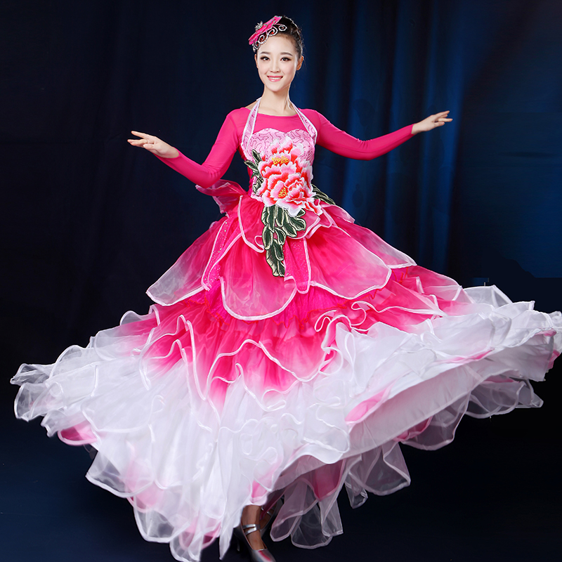 开场舞大摆裙花瓣裙2019新款舞台演出服团体舞现代舞蹈服装成人女在类目 女装/女士精品, 唐装/民族服装/舞台服装, 民族服装/舞台装中 - 来自Buy2taobao.com提供专业的淘宝代购服务