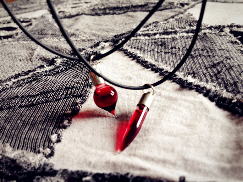 !Hand made True love Vampire Gothic Diablo Glass 925 Silver Buckle Leather Necklace Halloweenin the Accessories/Fashion Jewelry, Necklace category - from Buy2taobao.com to provide professional Taobao agent buy service