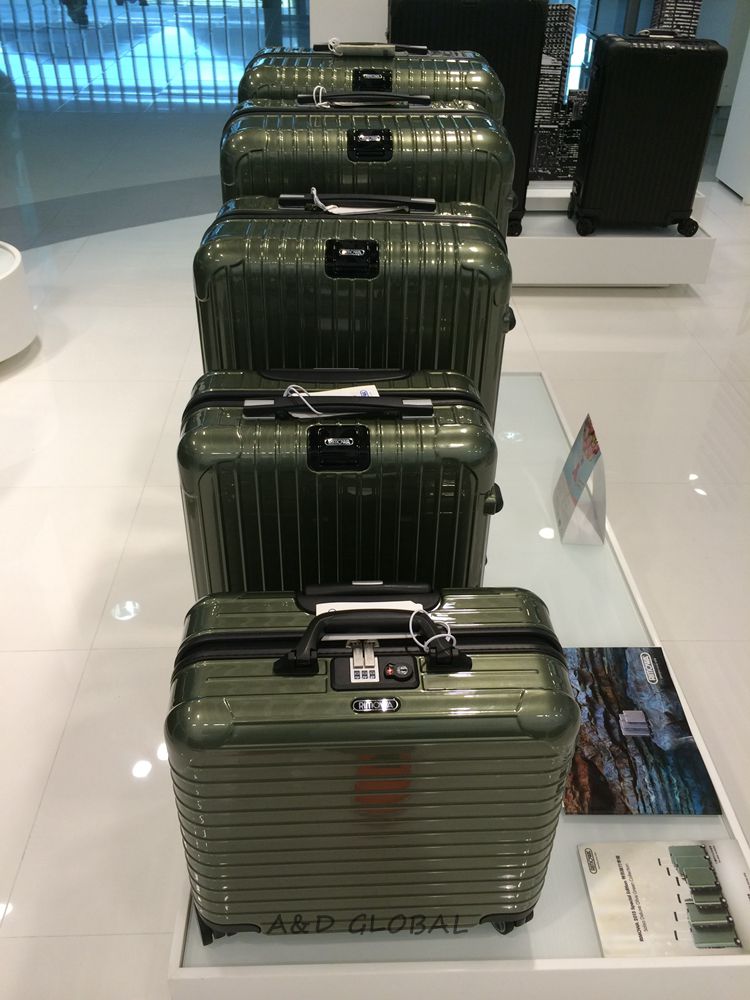 rimowa navy blue