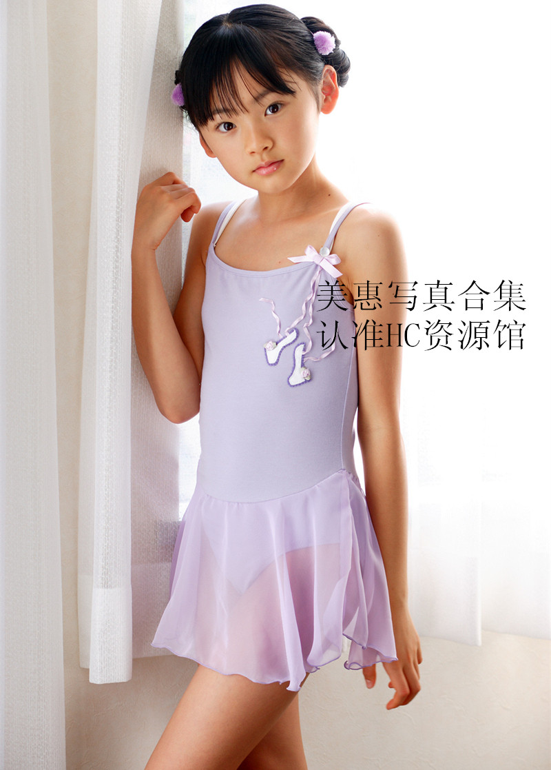 <em>日本美女</em>小萝莉金子美惠照片写真<em>图片集</em>《萝莉