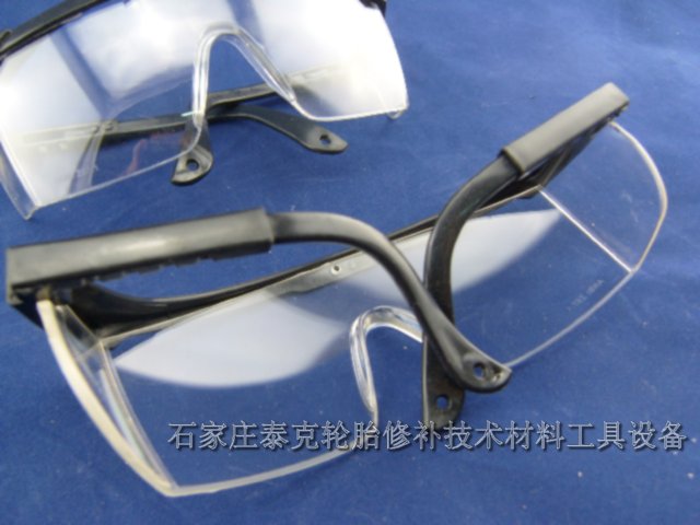 維修護目鏡 護目鏡 汽車護目鏡在類目 汽車/用品/配件/改裝, 汽車用品/內飾品, 駕車個人用品, 司機護目鏡中 - 來自Buy2taobao.com提供專業的淘寶代購服務